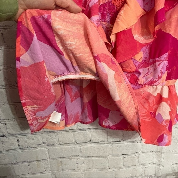 Pink Orange Purple Ruffle Summer Deep V- Neck Top Size Medium - Picture 6 of 7